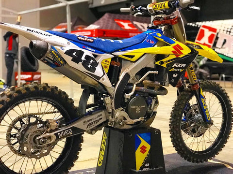 Suzuki RMZ450 - MotoTape